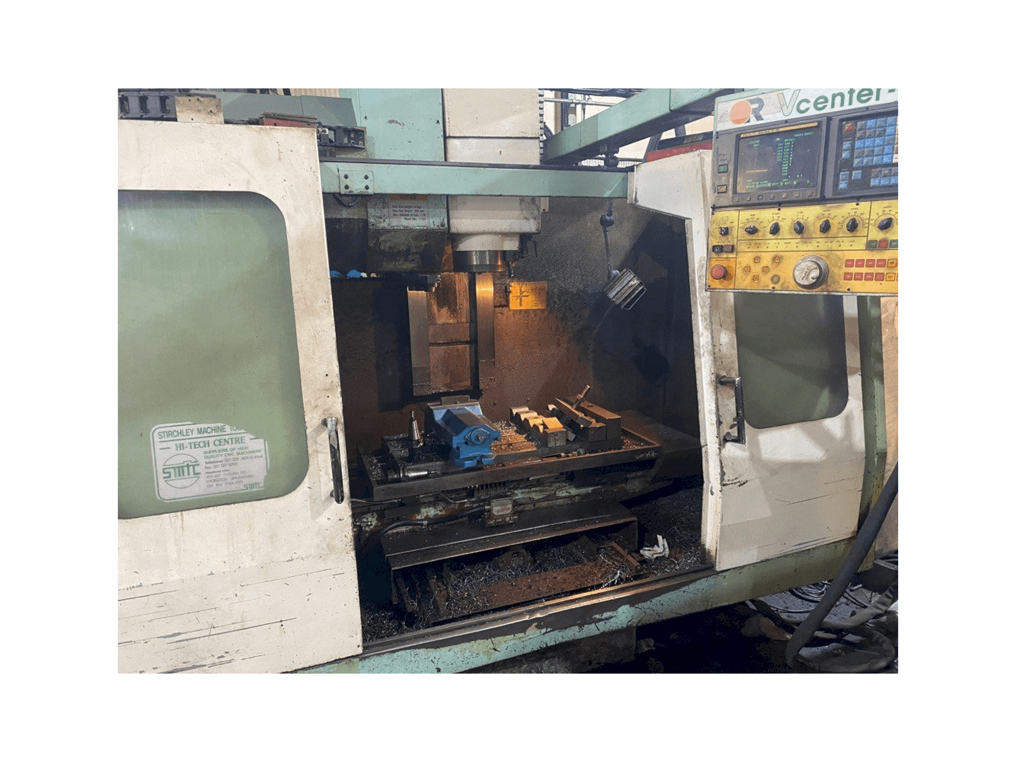 Vista Frontal da Victor V Centre-80 máquina