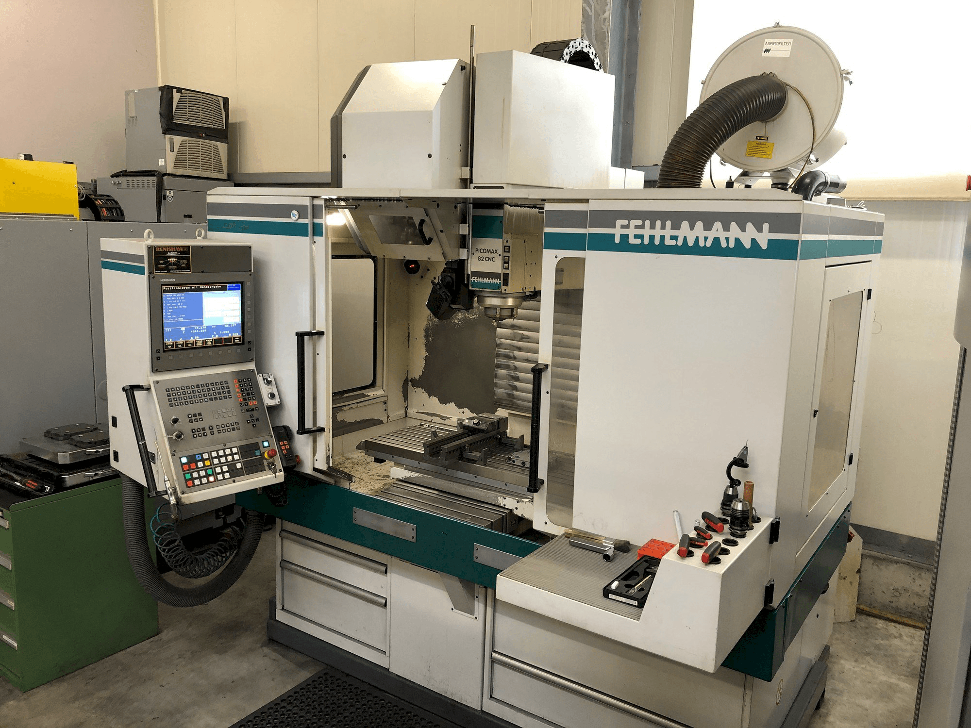 Vista Frontal da FEHLMANN PICOMAX 82 CNC máquina