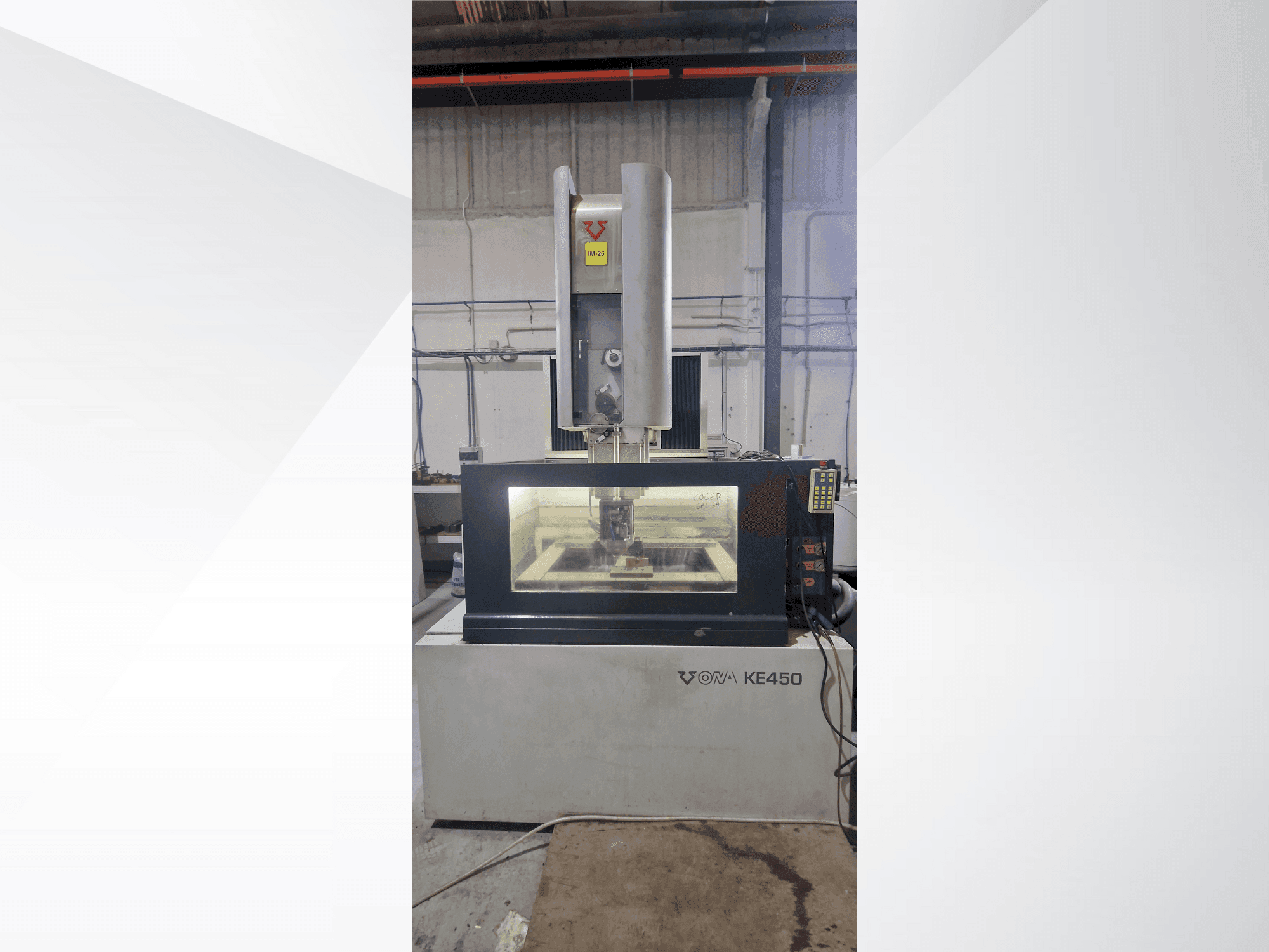 Vista Frontal da ONA KE 450 máquina