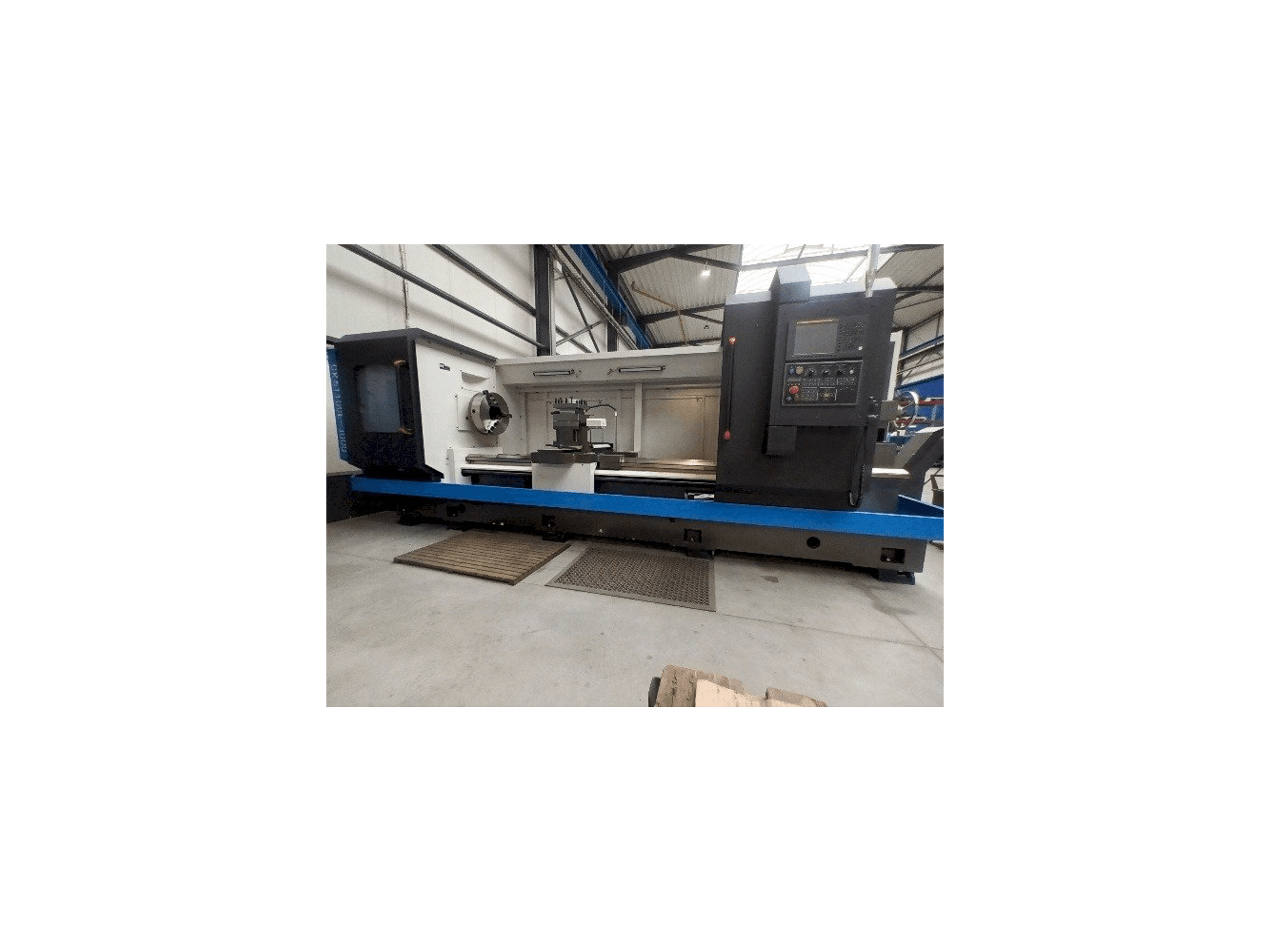 Vista Frontal da Ningbo Oturn CK61100E-3000 máquina