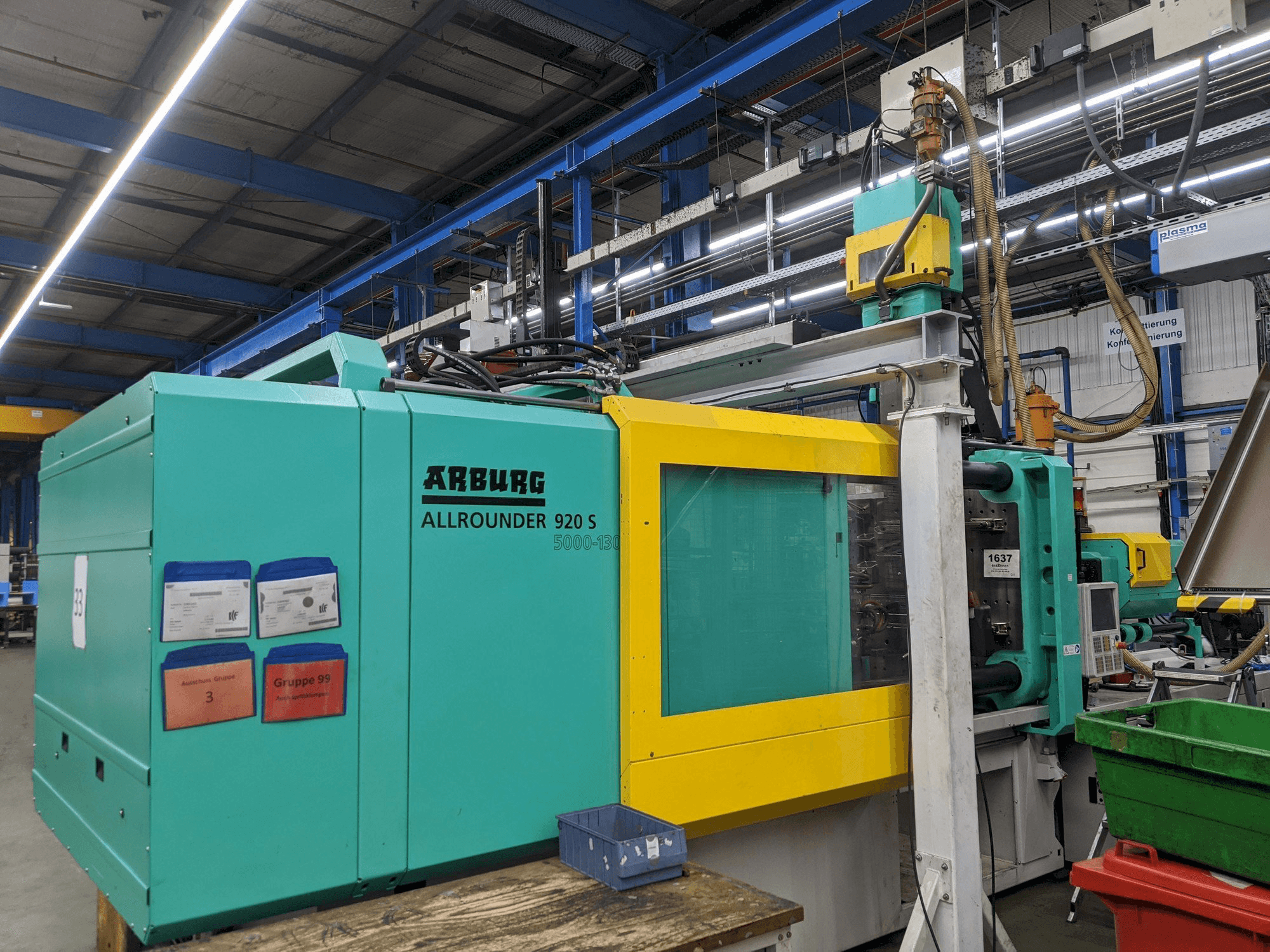 Vista Frontal da Arburg ALLROUNDER 920 S 5000 - 1300 / 400 máquina
