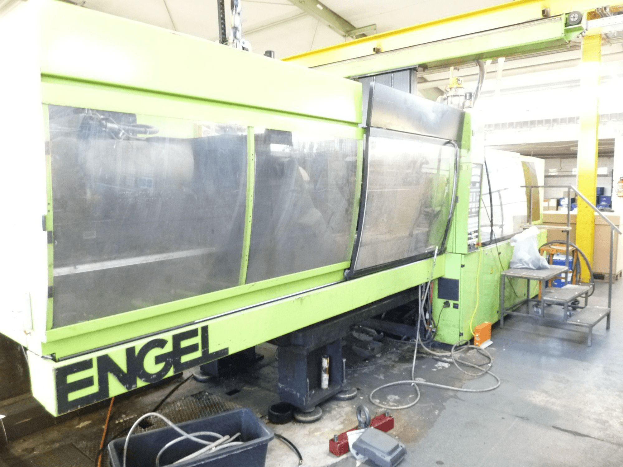 Vista Frontal da ENGEL ES 1800/275 HL máquina
