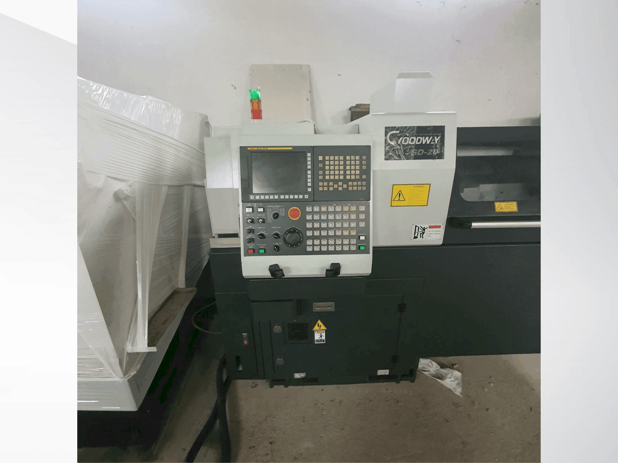 Vista Frontal da Goodway SD 20 máquina