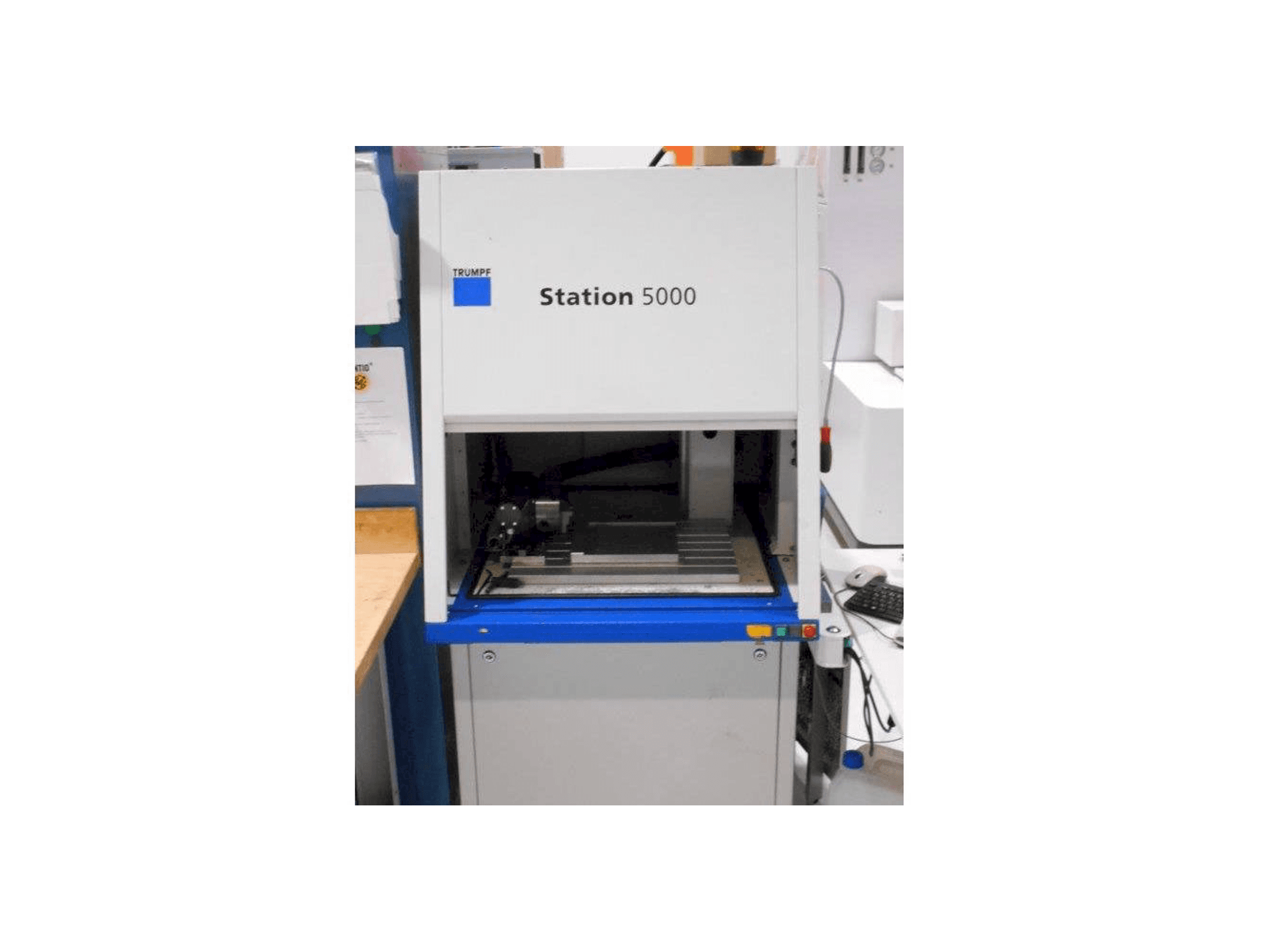 Vista Frontal da Trumpf TruMark 5000 máquina