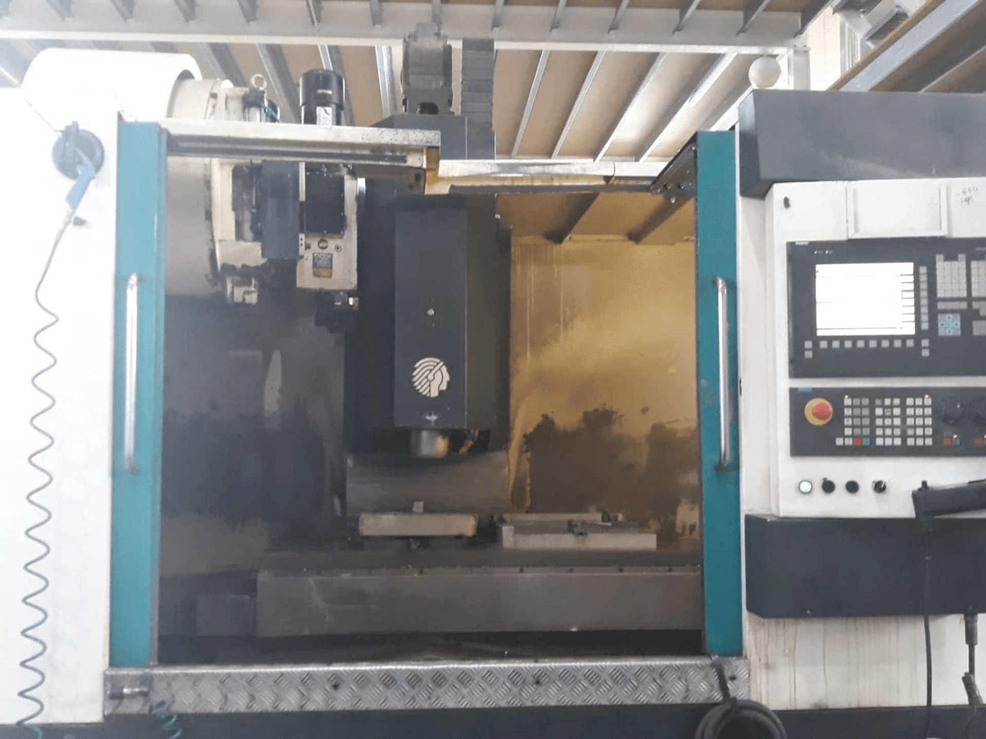 Vista Frontal da Huron VX12 máquina