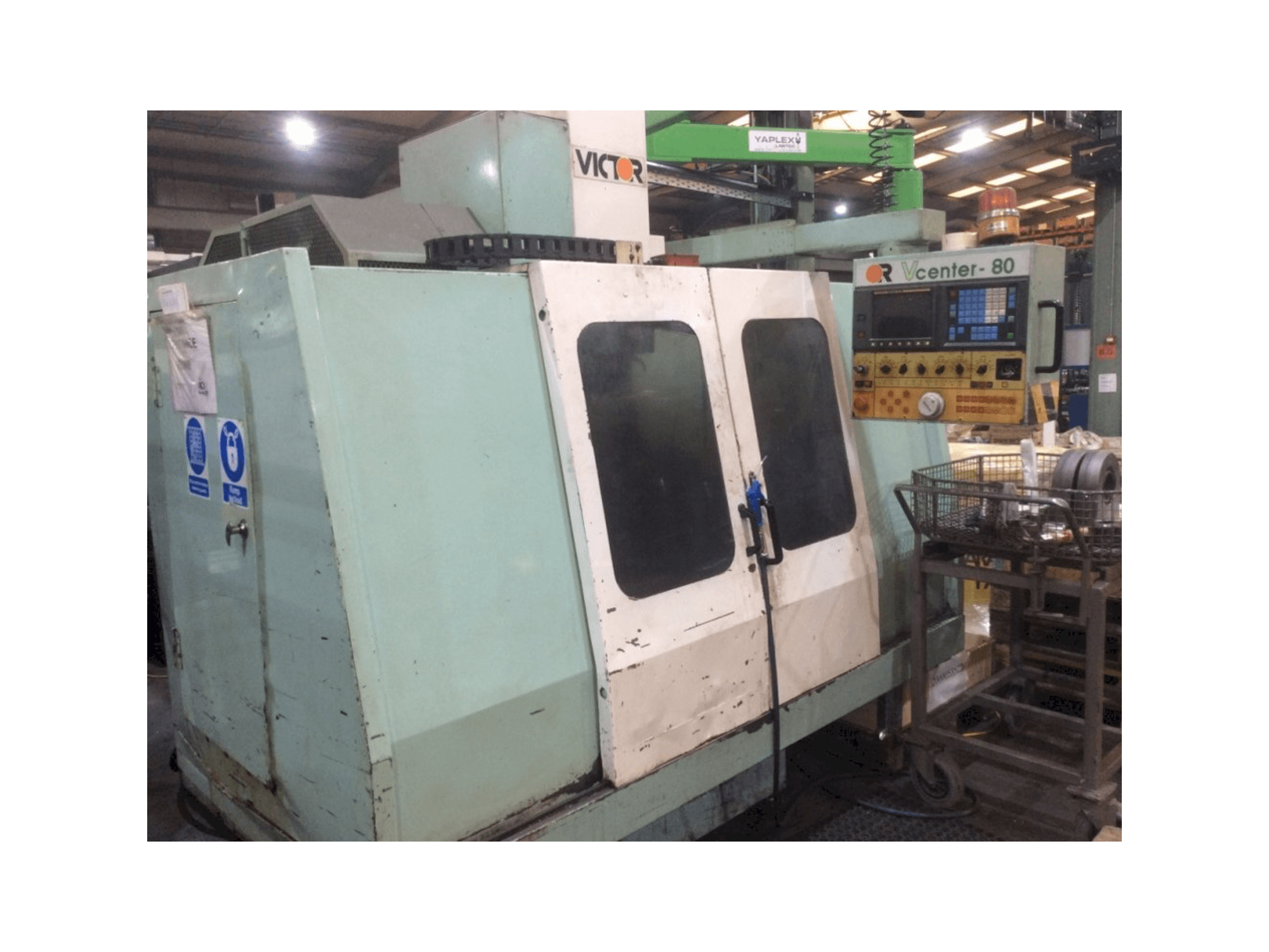 Vista Frontal da Victor V Centre-80 máquina