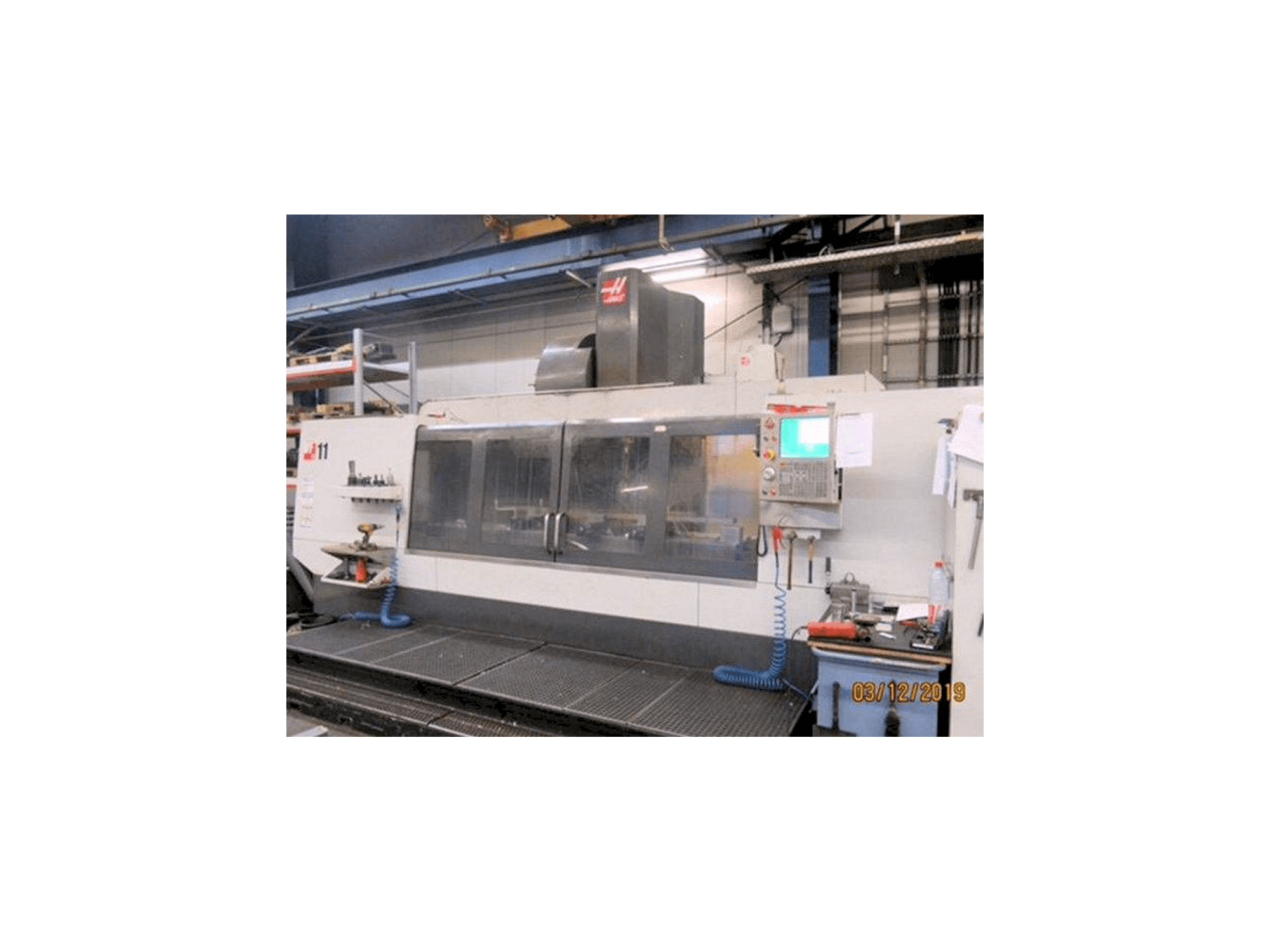 Vista Frontal da HAAS VF-11/50 máquina