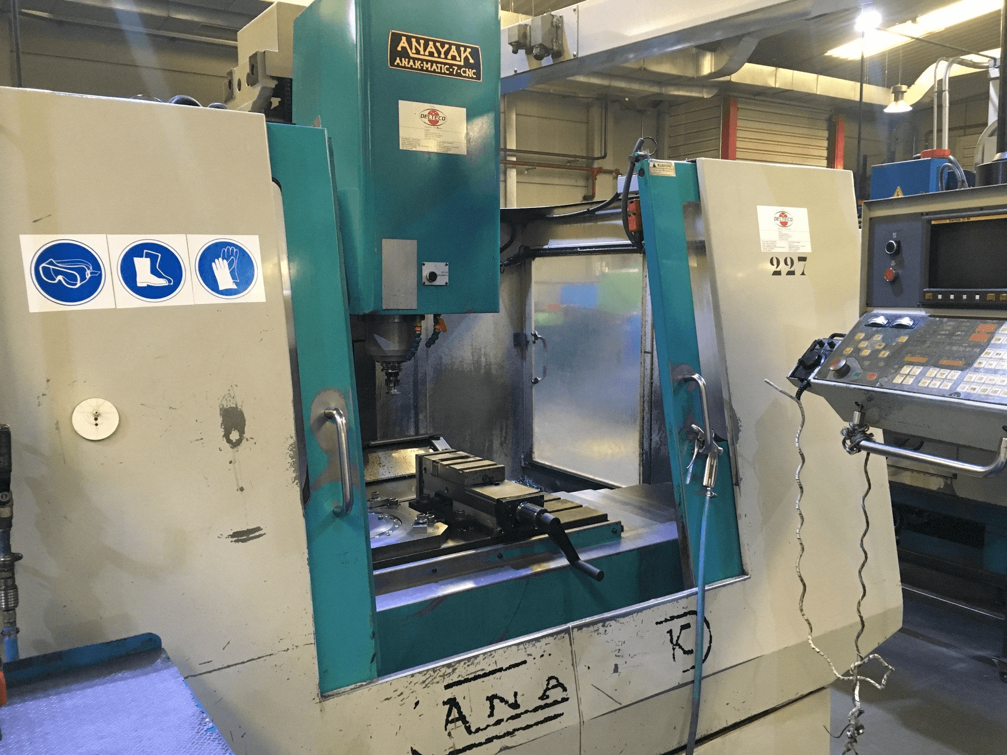 Vista Frontal da ANAYAK ANAKMATIC-7 máquina