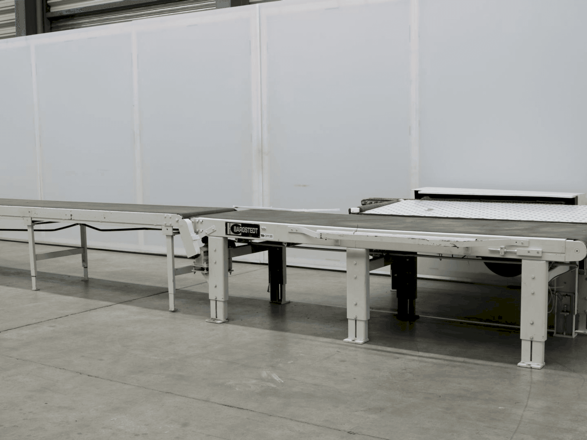 Vista Frontal da BARGSTEDT TFU 02/L/33/67 máquina