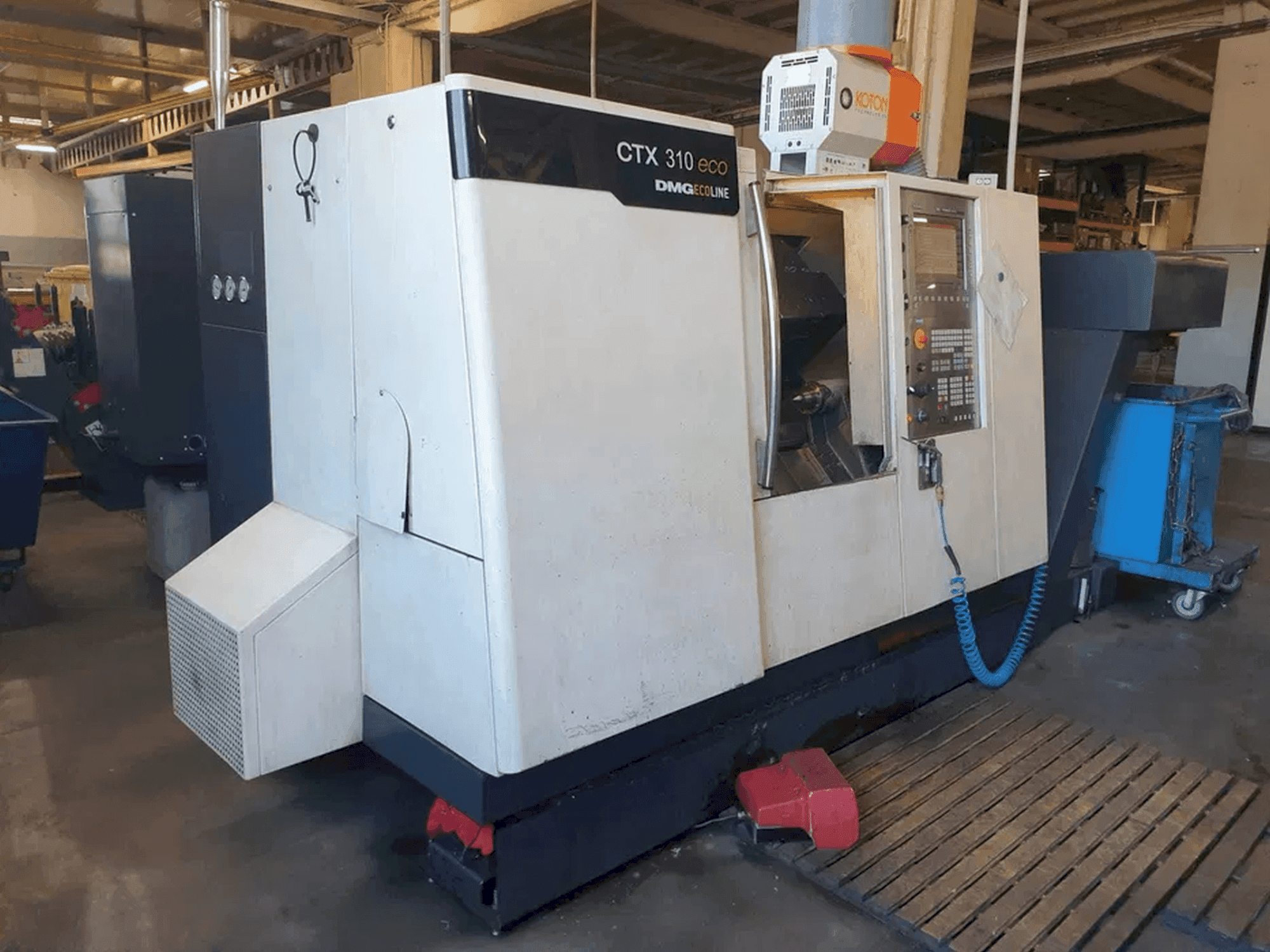 Vista Frontal da DMG CTX 310 eco máquina