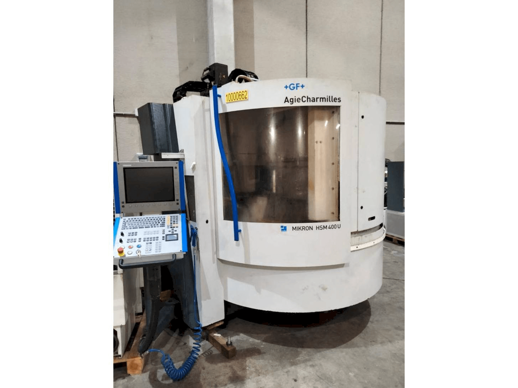 Vista Frontal da MIKRON HSM 400 U máquina