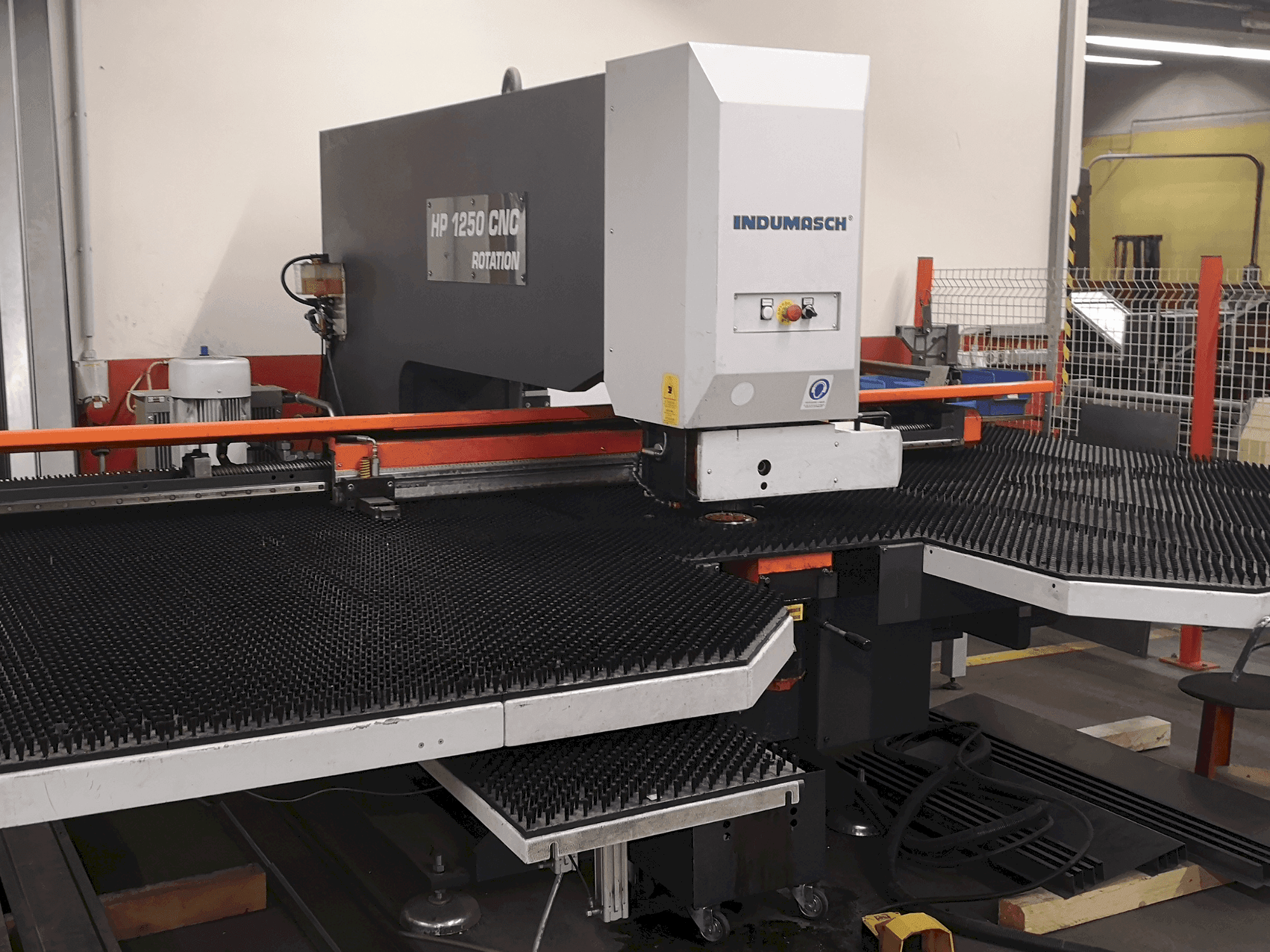 Vista Frontal da IMAC HP 1250 INDEX máquina