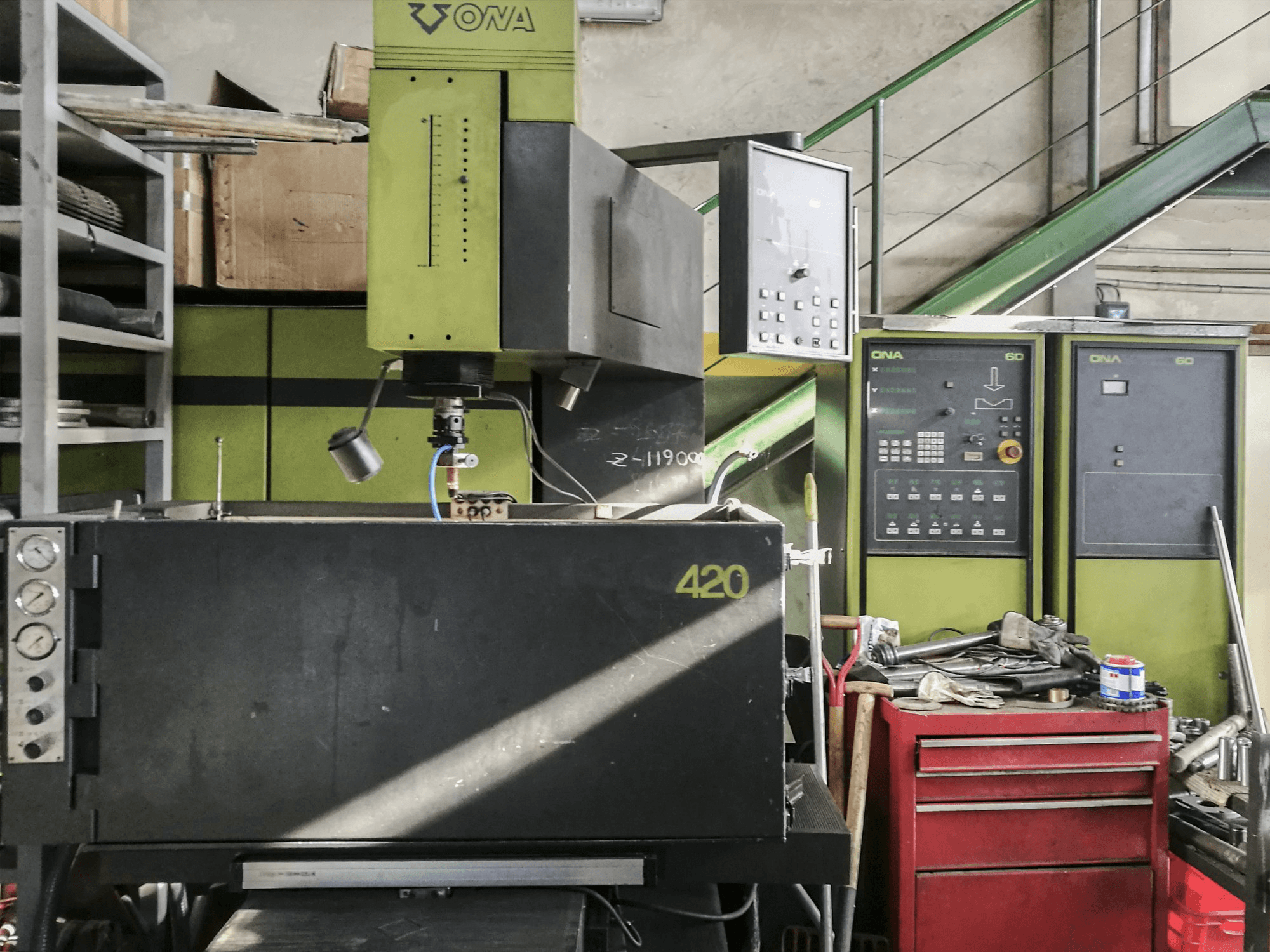 Vista Frontal da ONA ONAMATIC 420 máquina