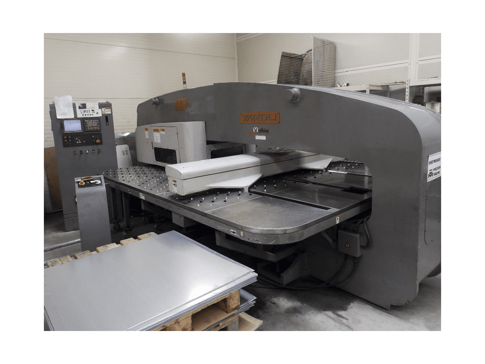 Vista Esquerda da Yangli T30 máquina