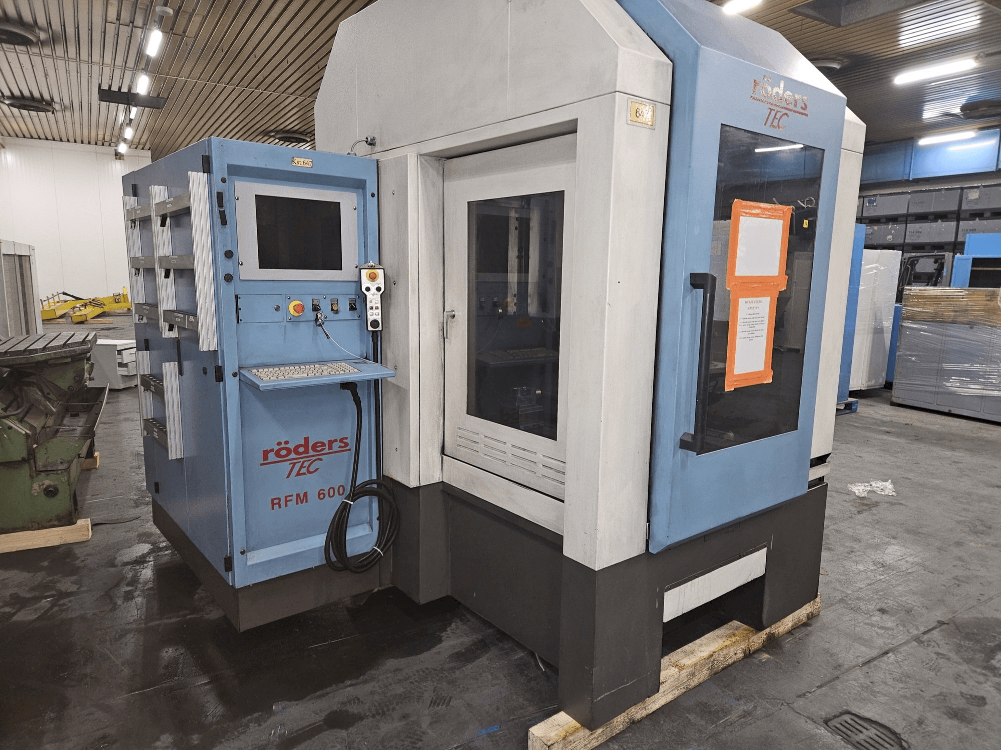 Vista Frontal da RÖDERS RFM 600/2 máquina