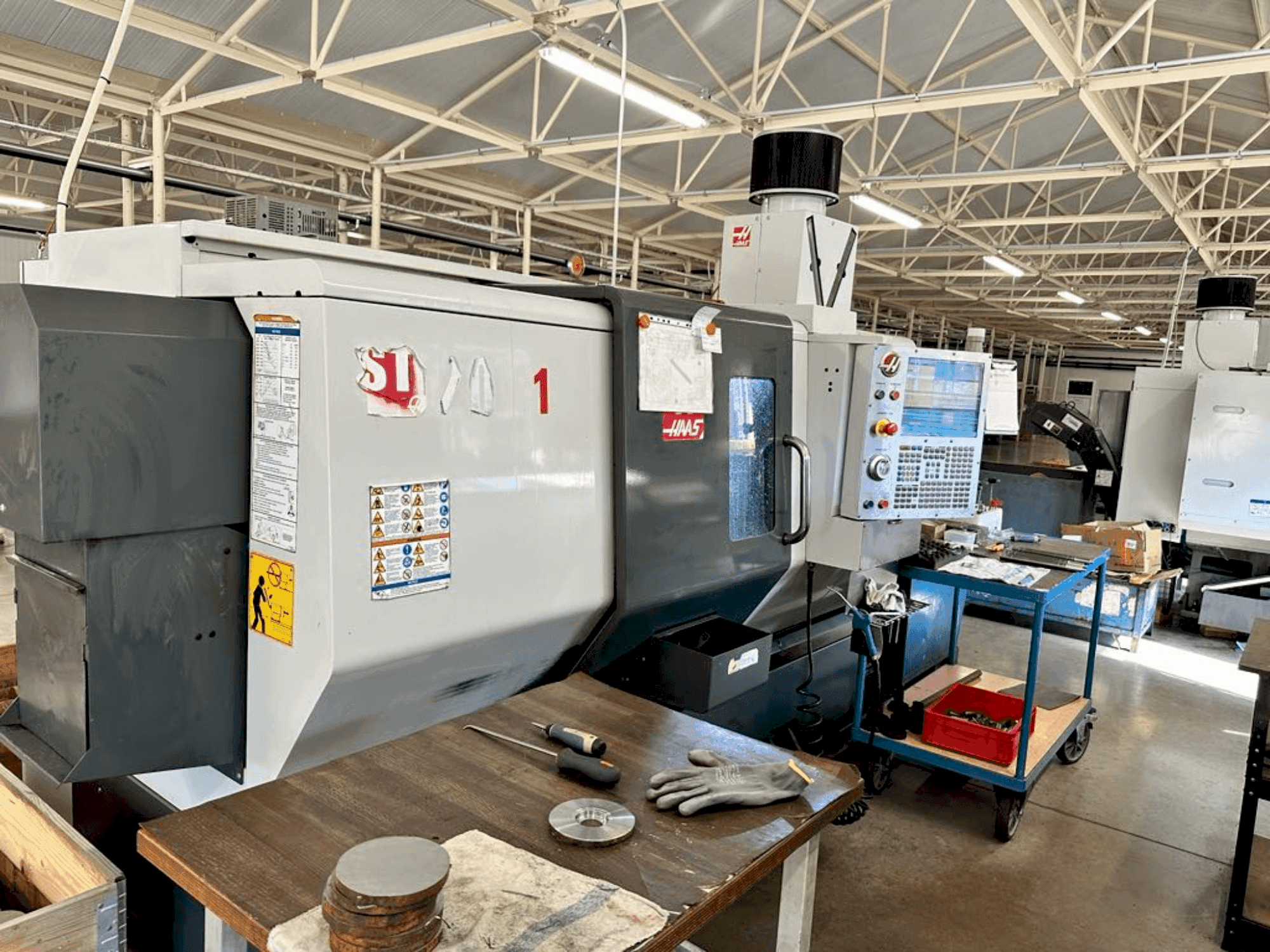 Vista Frontal da HAAS ST-20Y máquina