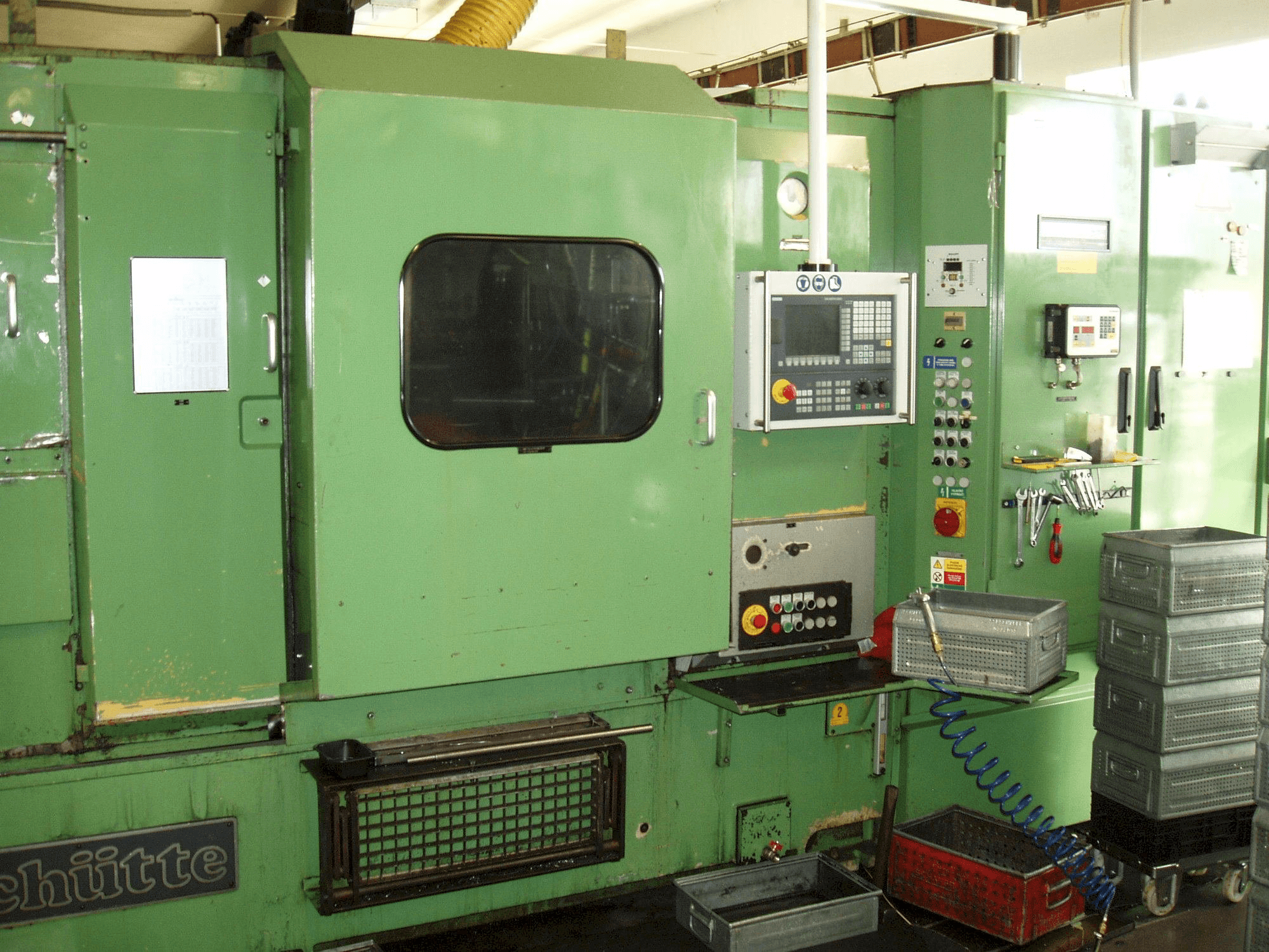 Vista Frontal da Schuette SF81 máquina