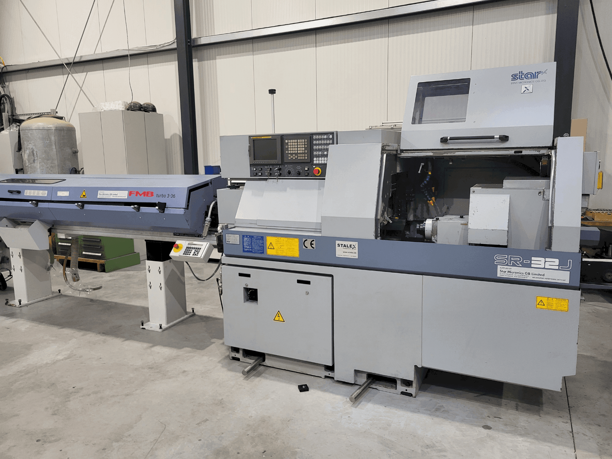 Vista Frontal da Star SR-32J máquina