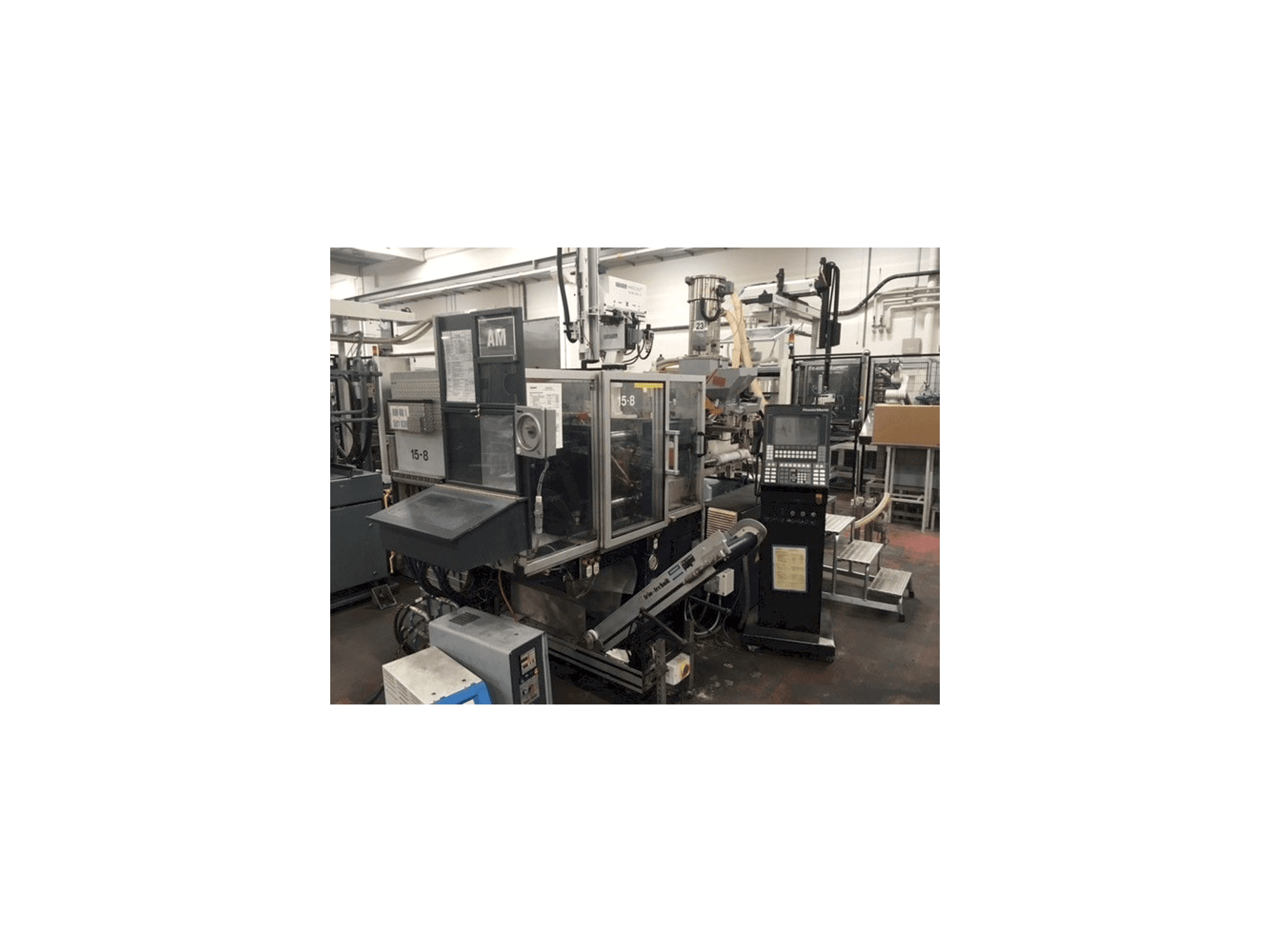 Vista Frontal da Krauss Maffei 40-135 C2 máquina