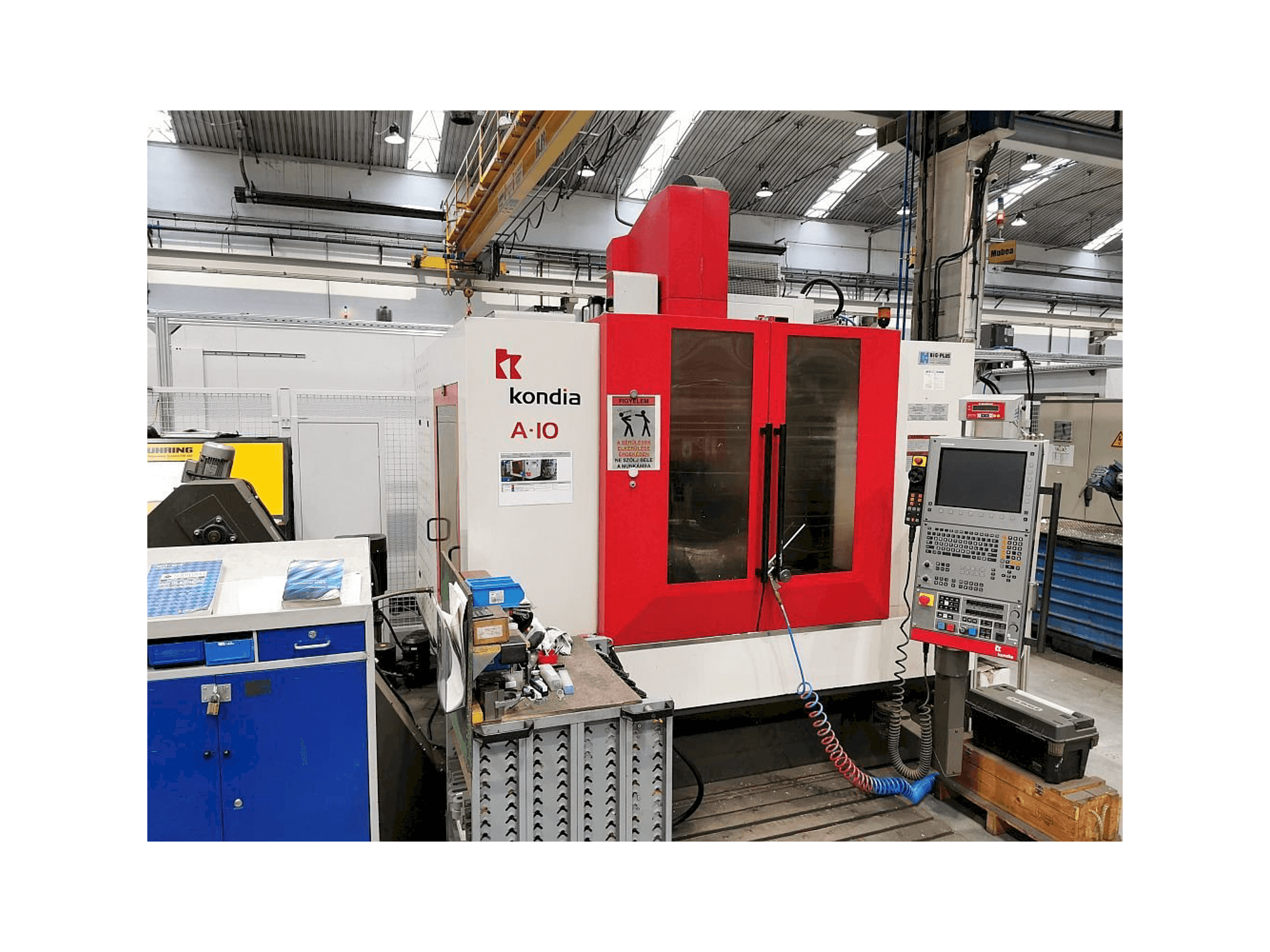 Vista Frontal da KONDIA A10 máquina