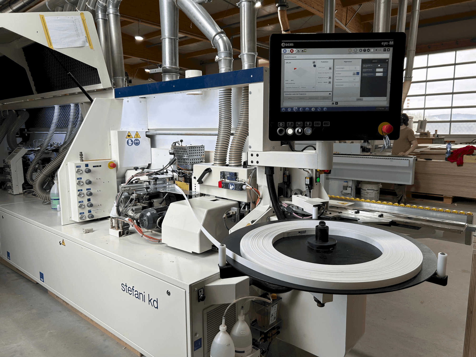 Vista Frontal da SCM Stefani kd hp máquina