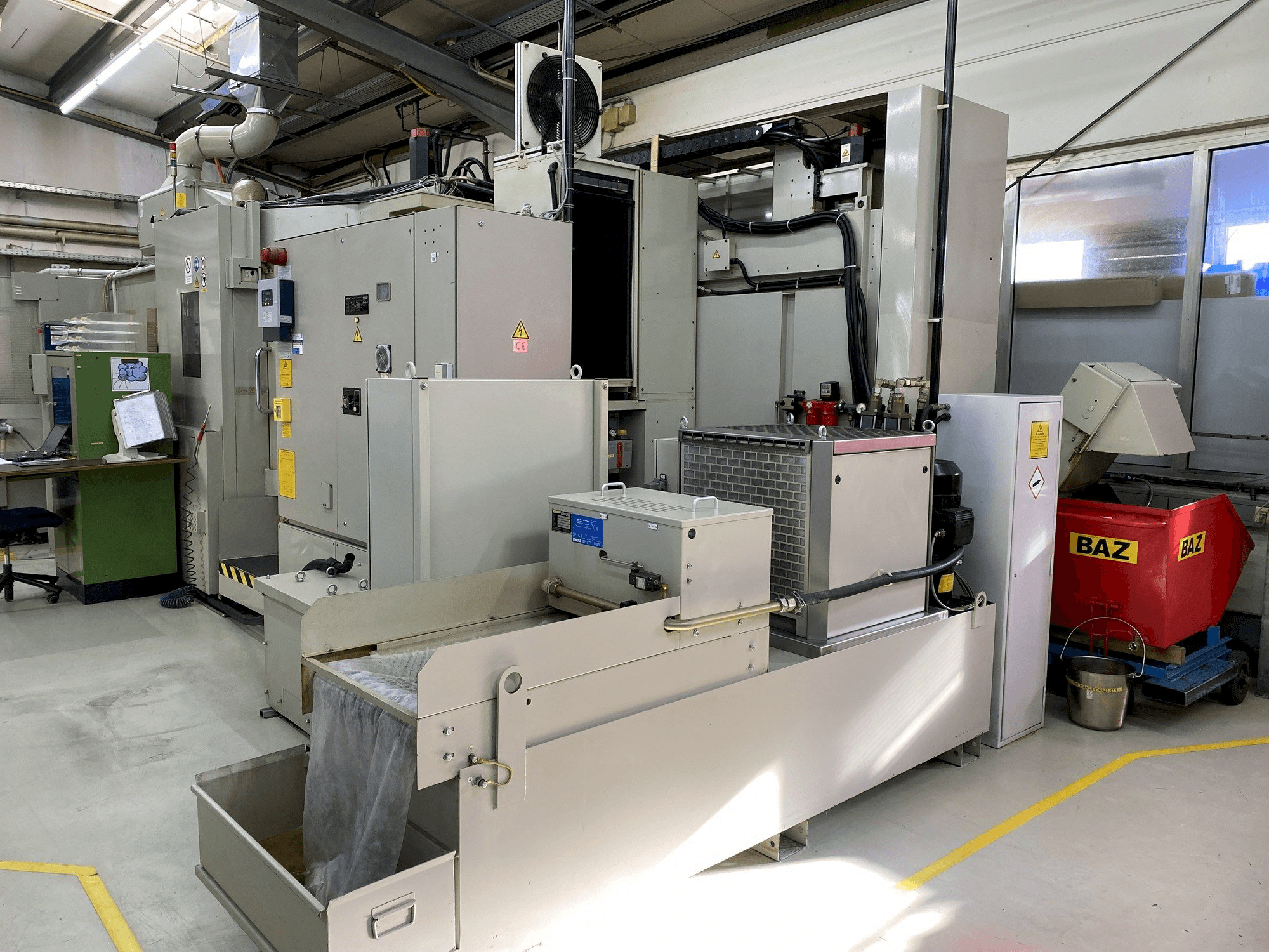 Vista Frontal da Mitsui Seiki HU50A máquina