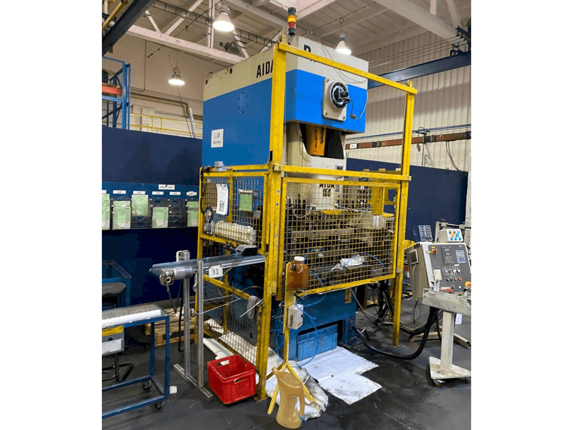 Vista Frontal da AIDA NC 1-150 máquina