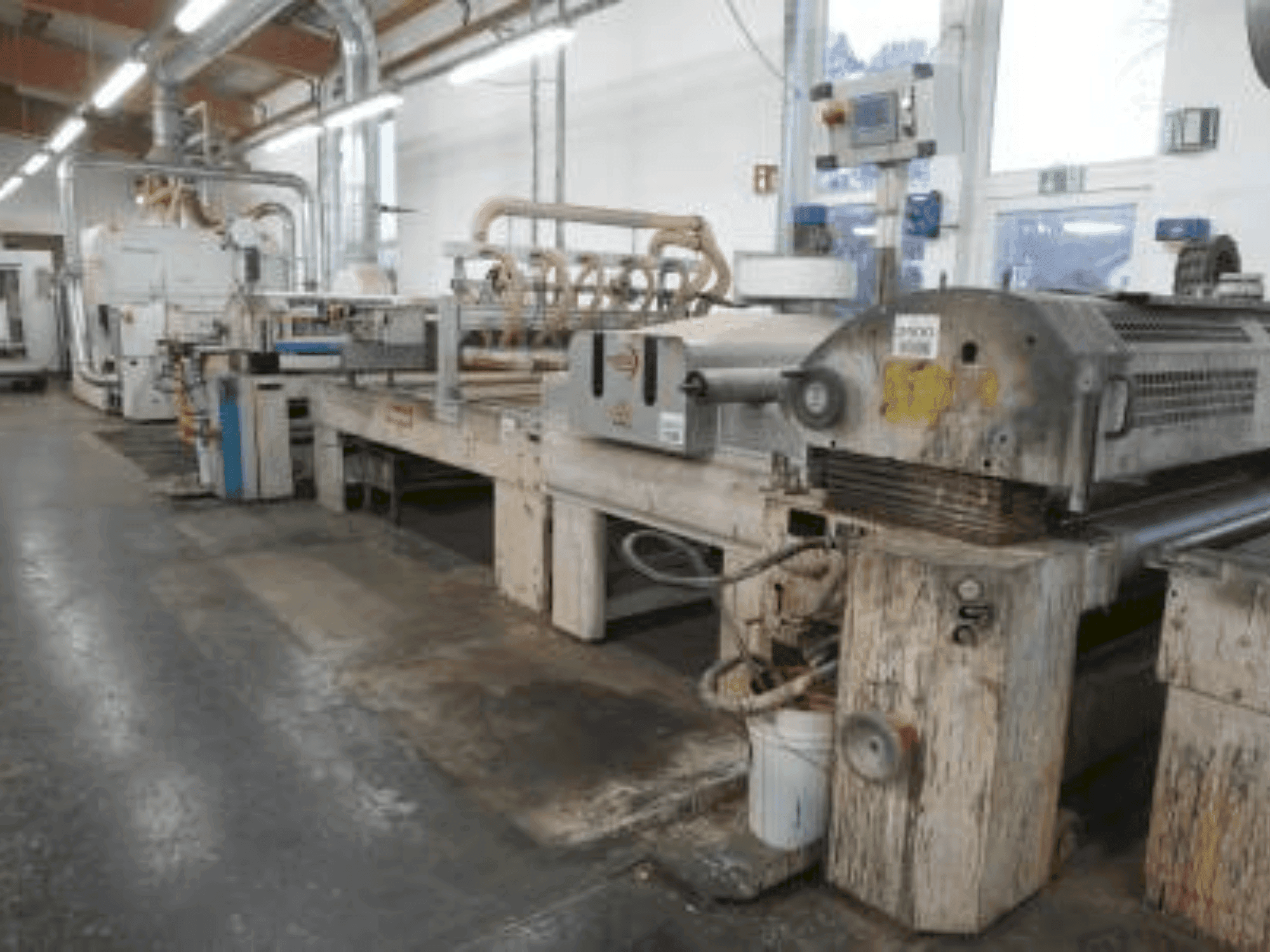 Vista Frontal da HEESEMANN HEESEMANN BÜRKLE (2001) máquina