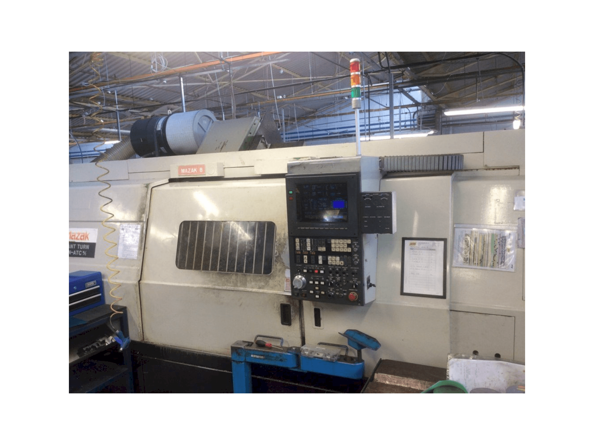 Vista Frontal da Mazak Slant Turn 28N - ATC M/C máquina