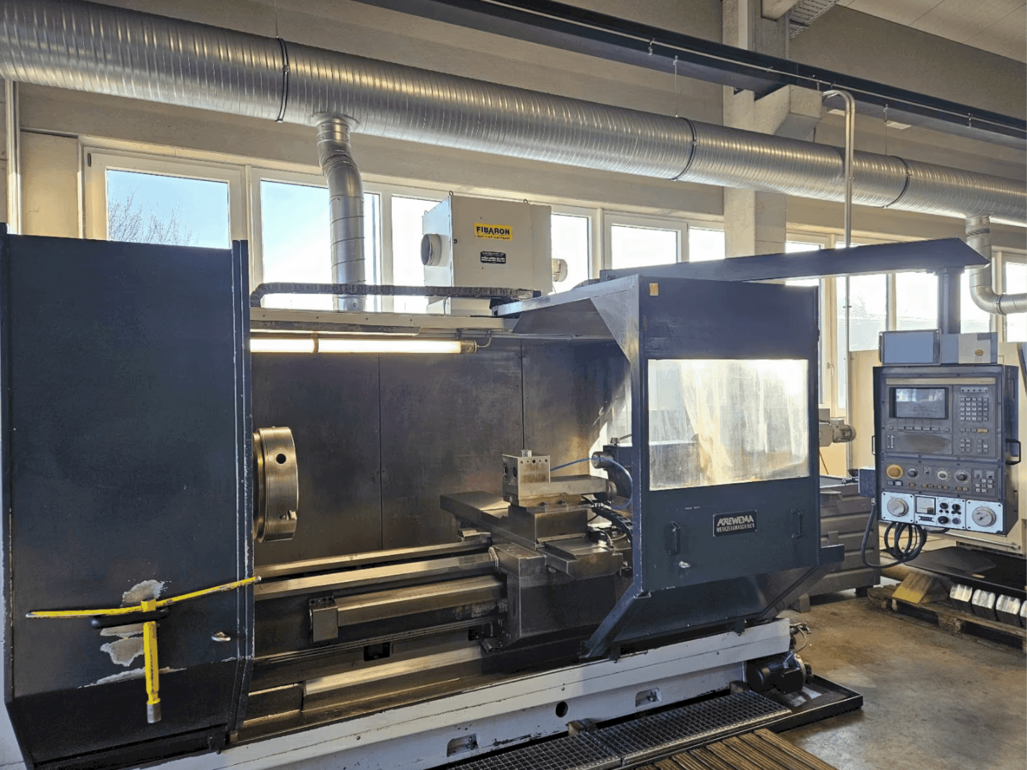 Vista Frontal da KREWEMA HFDM 40 máquina