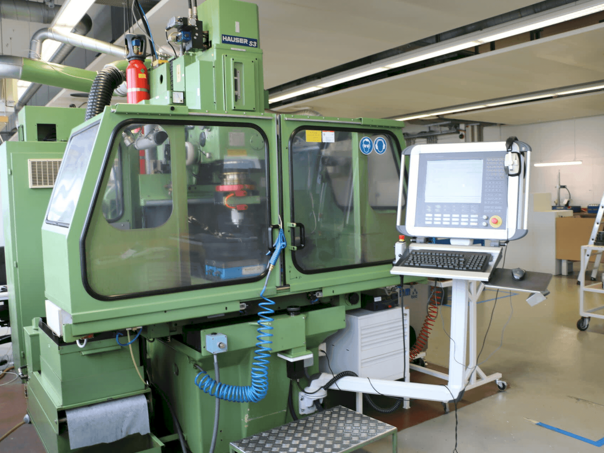 Vista Frontal da HAUSER S3 máquina