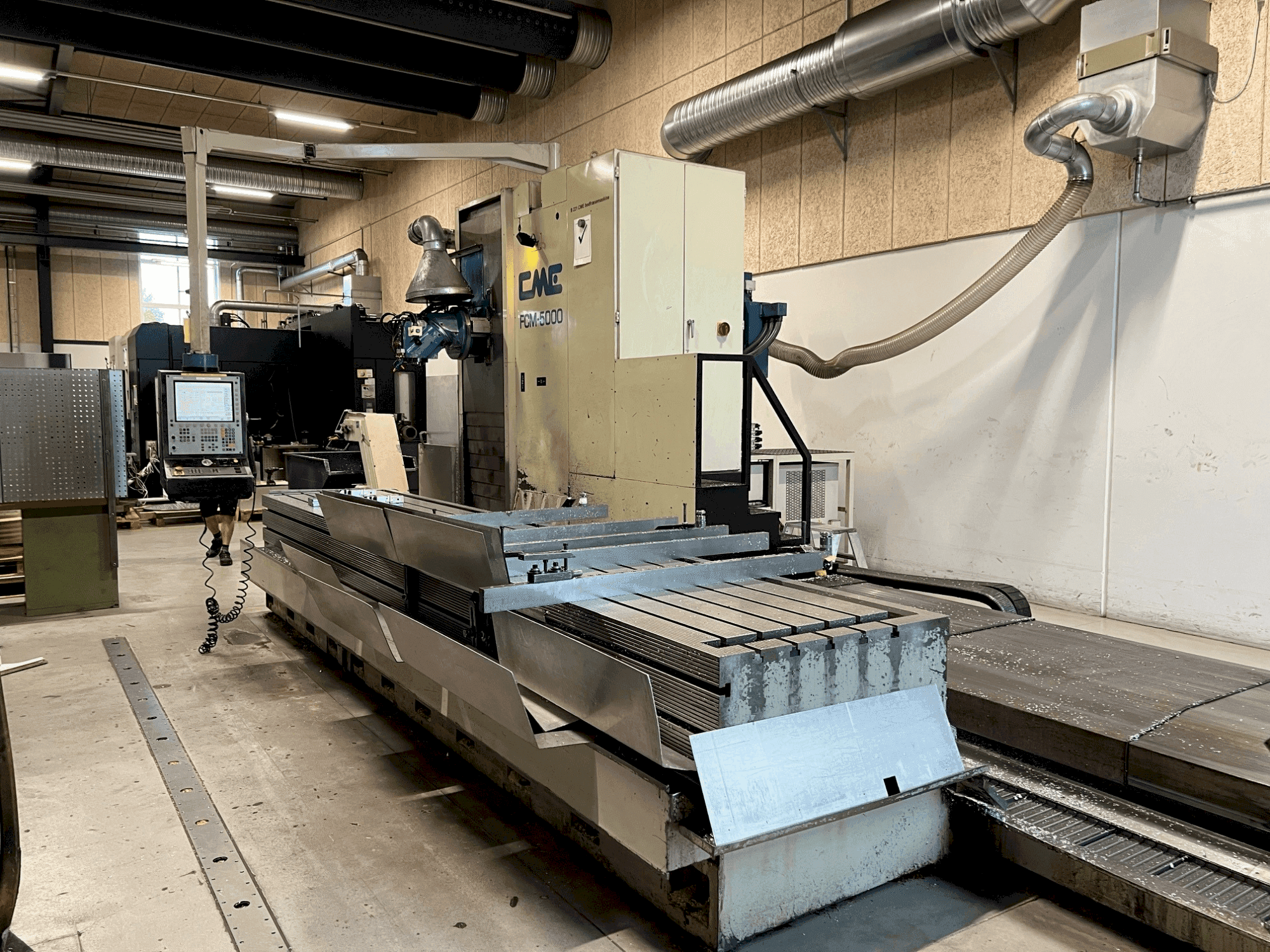 Vista Frontal da CME FCM 5000 máquina