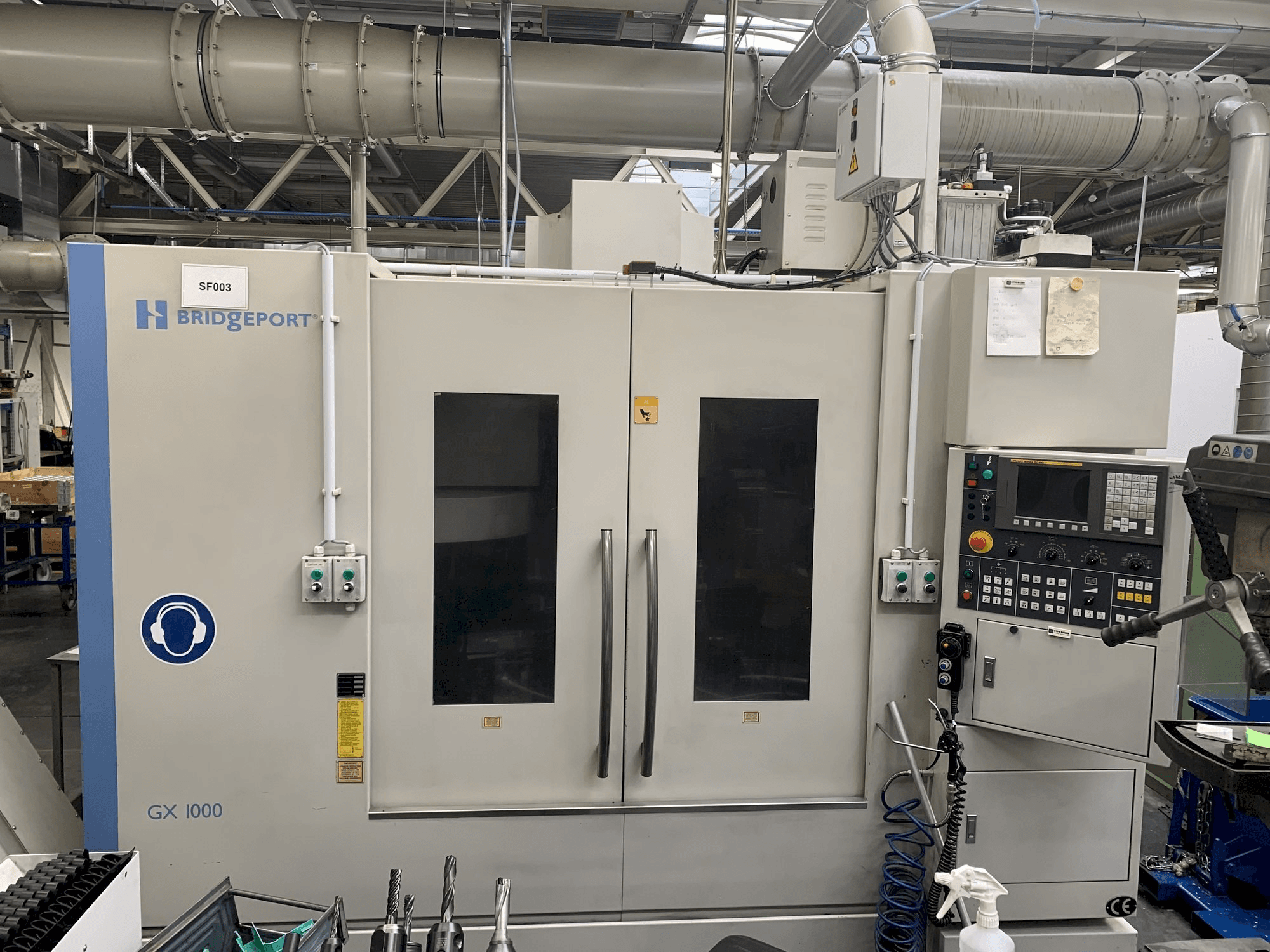 Vista Frontal da HARDINGE GX 1000 máquina
