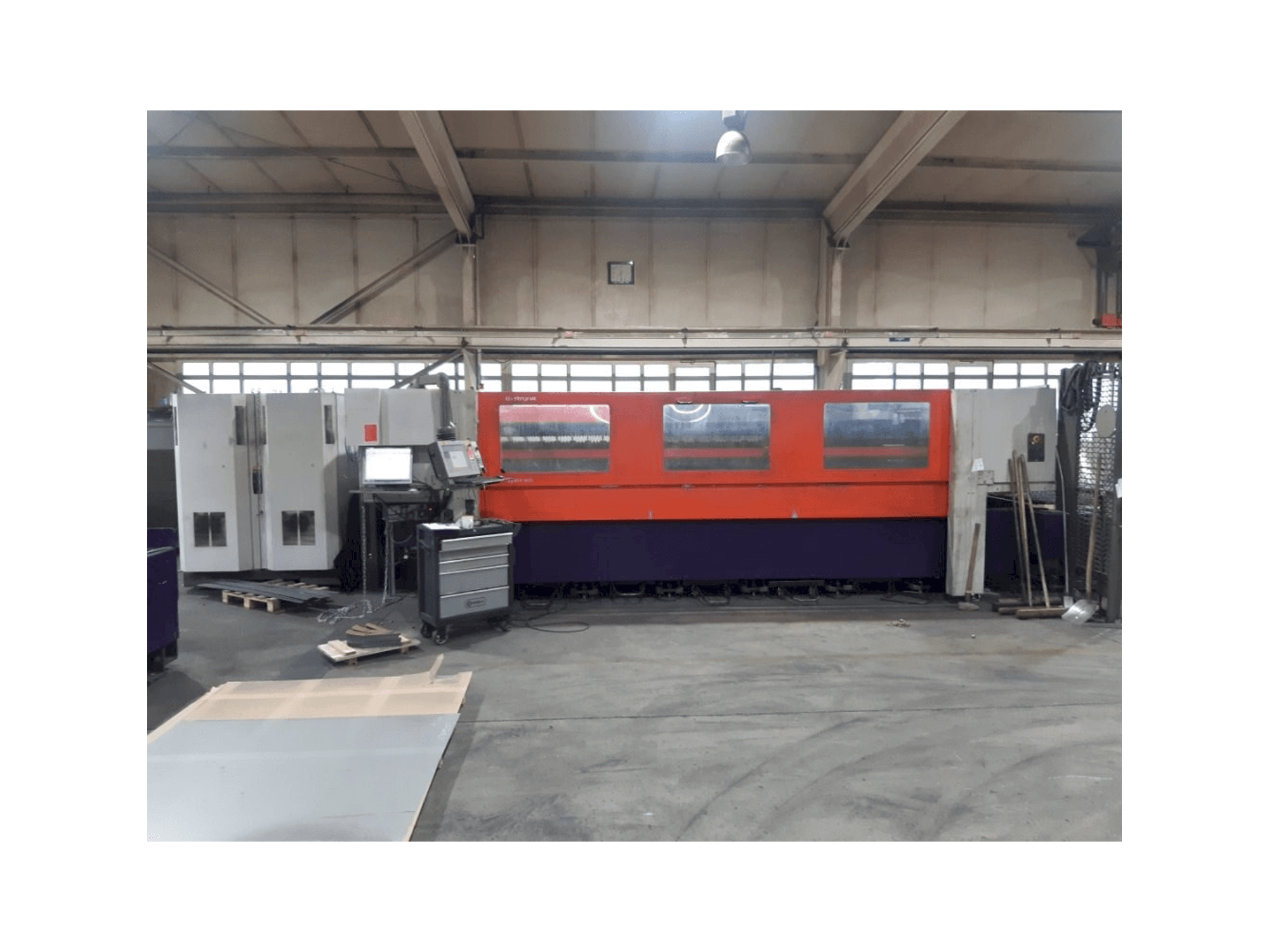 Vista Frontal da Bystronic Bystar 4020 máquina