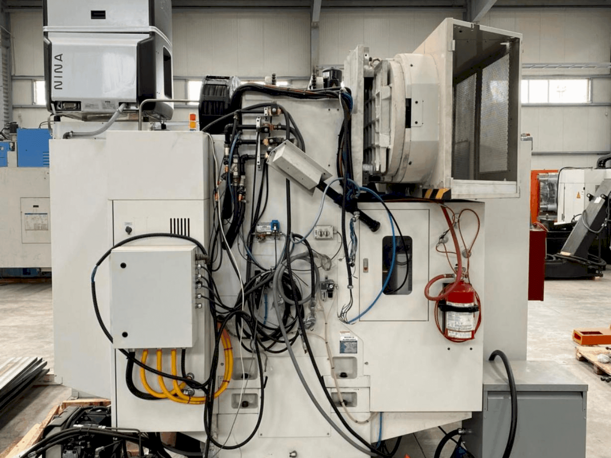 Vista Frontal da LAGUN VGC-5028 máquina