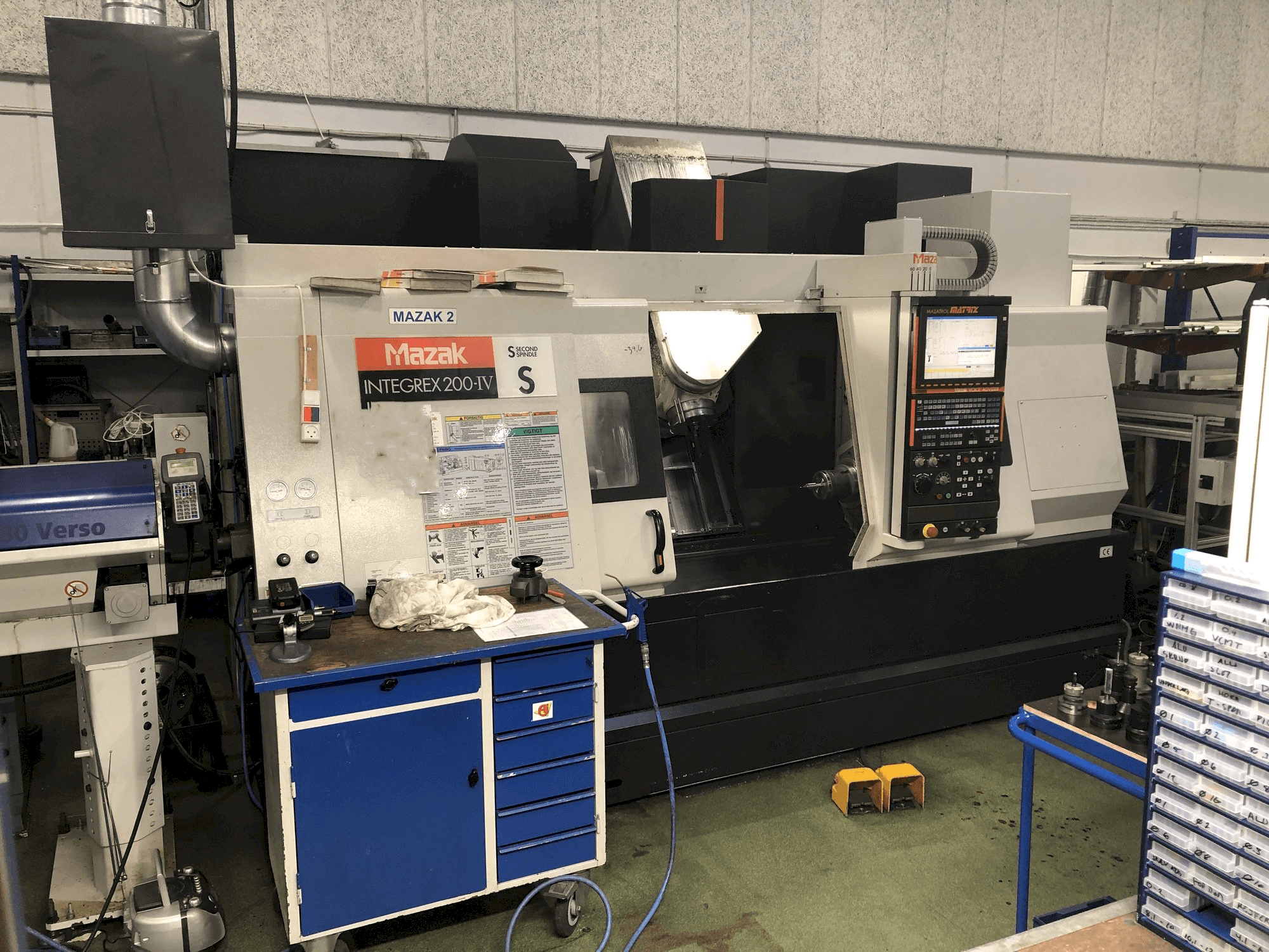 Vista Frontal da Mazak INTEGREX 200-IV máquina